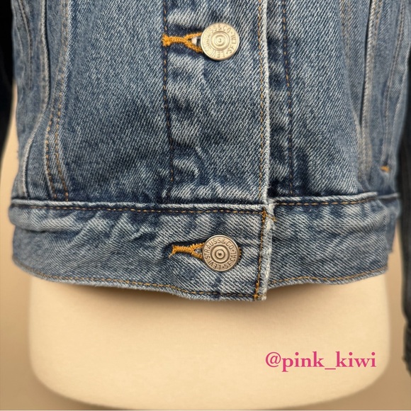 Levi's x Target Classic Blue Jean Jacket - Picture 5 of 17